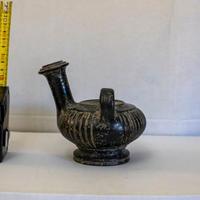 riproduzione artistica di Guttus Etrusco in terrac