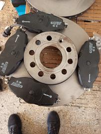 dischi piu pasticche brembo audi a3  2009 2014