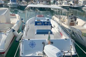 Barca open 5.60 con motore jhonson