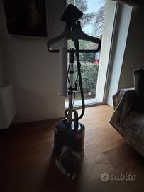 Rowenta stiratore verticale