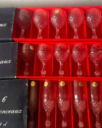 Cristal d'Arques Paris Collezione Swirly 6 bicchieri da 36 cl, realizzati in Francia, confezione rinforzata