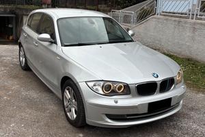 BMW 116I 122CV EURO 4 BENZINA - NEOPATENTATI