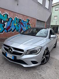 Mercedes-benz CLA 220 d Automatic Executive