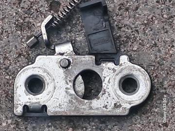 Ktm Duke 690 mod. '17, serratura sella posteriore 