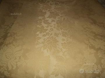Tessuto damascato
