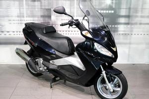 Malaguti Madison 400