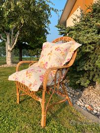 Sedia in Rattan con cuscini