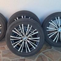 4 cerchi in lega  18 msw  e gomme invernali