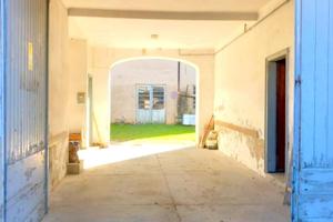 5 appartamenti + giardino e deposito