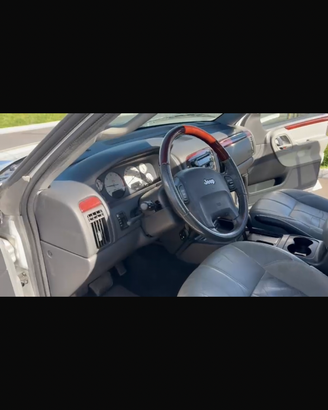 Jeep Grand Cherokee iscritta asi