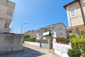 APPARTAMENTO di 100mq Trentola Ducenta