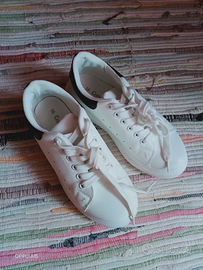 Scarpe ginnastica-tempo libero