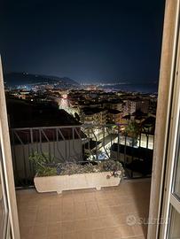 Camera in appartamento SALERNO