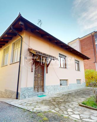 VILLETTA SU UN PIANO CON DOPPIO BOX