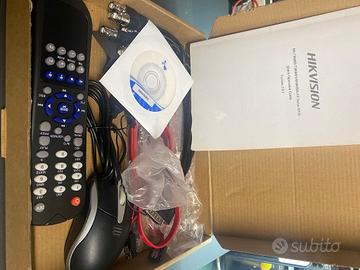 DVR Hikvision DS-7316HFI