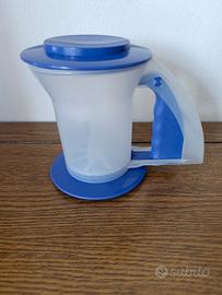 misura e spargi Tupperware 