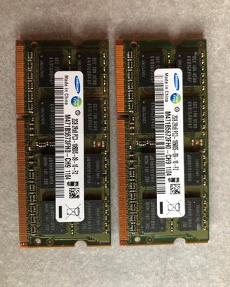 Alimentatore Sony Vaio + RAM 4GB