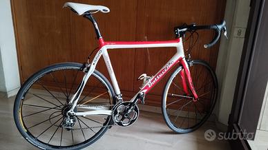 Bici da corsa in carbonio