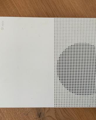 XBOX ONE S + controller