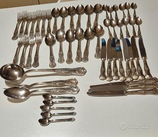 Set completo posate in arg. 800