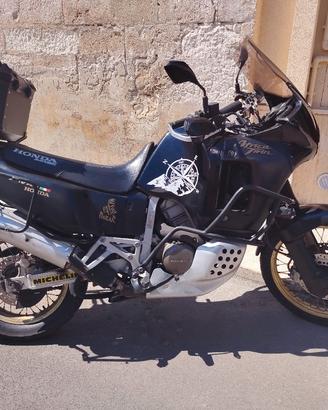 honda Africa twin 750