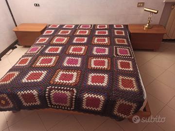 LETTO MATRIMONIALE CON 2 COMODINI + RETE