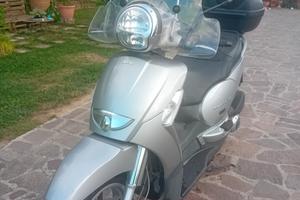 scarabeo 250