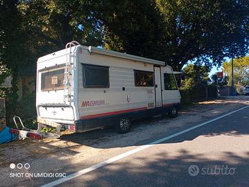 Motorhome Elnagh Magnum 660