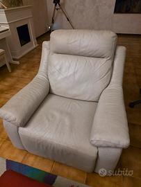 Poltrona recliner in pelle