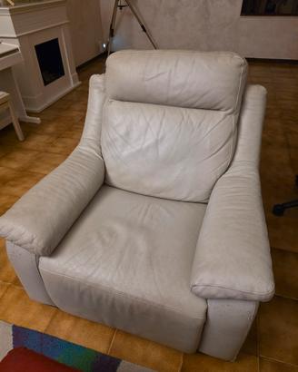 Poltrona recliner in pelle