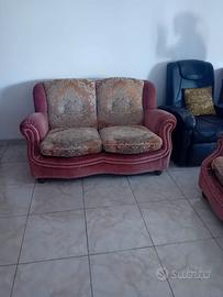 Titolo: Divanetto Vintage 2 Posti - Velluto Rosa A