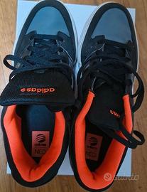 Scarpe Adidas -  Mai usate