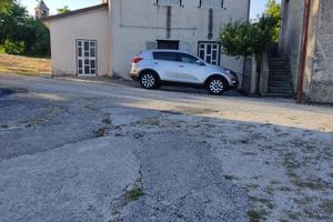 Casa indipendente di campagna (colore bianco)