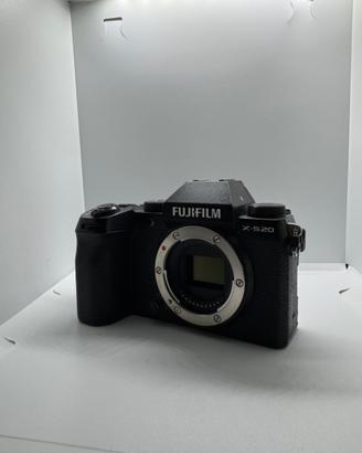 Fujifilm x-s20, solo body.