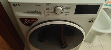 Lavatrice LG F4J6TY0W 8 kg classe A+++