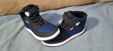 Scarpe blu con luci n.34