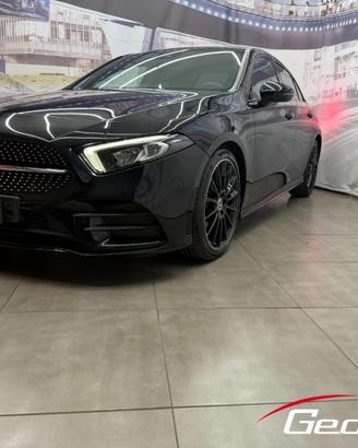 MERCEDES-BENZ A 180 d Aut. Premium AMG PLUS FUL FH