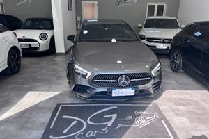 MERCEDES-BENZ A180D PREMIUM AMG LED-NAVI