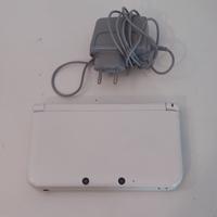 Console Nintendo 3DS XL Bianca con Caricatore