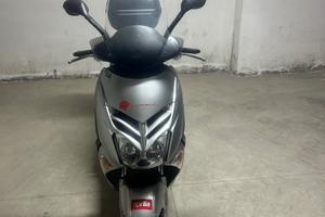 Aprilia Leonardo st