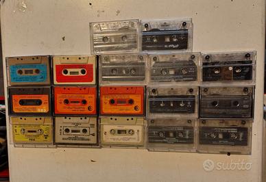 17 musicassette originali