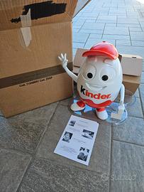 espositore giochi kinder 