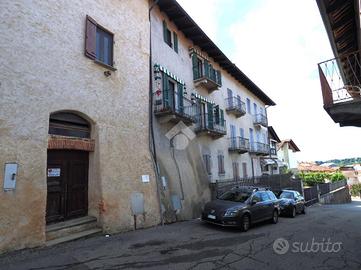 CASA SEMINDIPENDENTE A BRUSNENGO