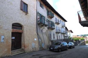 CASA SEMINDIPENDENTE A BRUSNENGO