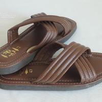 Ciabatte incrociate tipo vintage