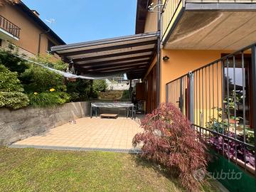 Villetta con ampio terrazzo