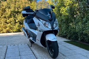 Honda SW-T400 - 2009