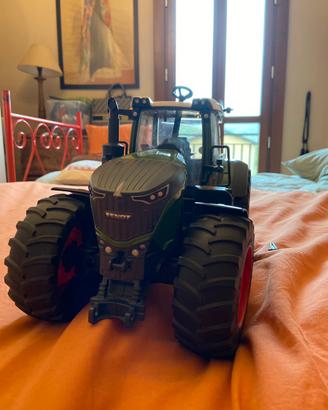 Bellisimo trattore bruder