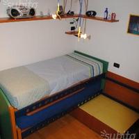 Camera completa con letto a castello scorrevole