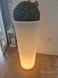 vaso con luce x terrazzo o giardino 